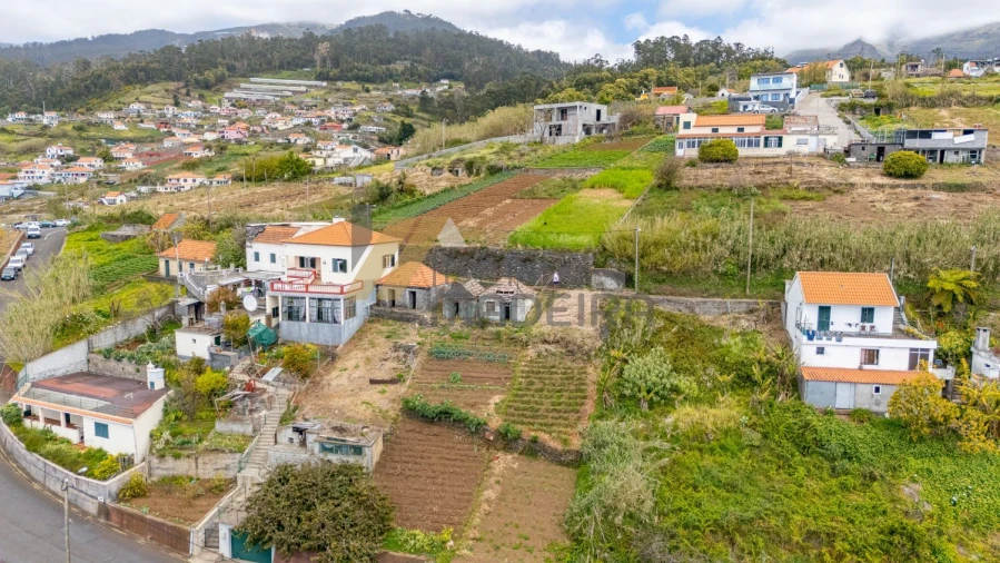 Moradia T1 para Venda em Ponta do Sol Foto 2