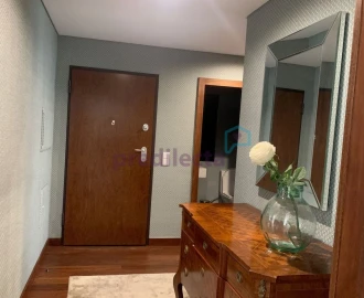 Apartamento T4 para Venda em Paranhos