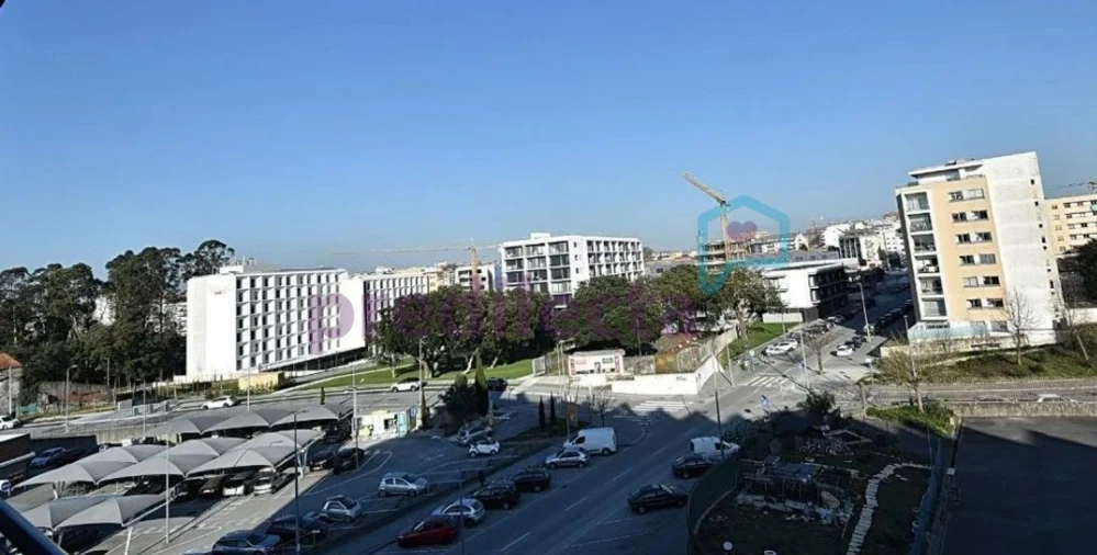 Apartamento T4 para Venda em Paranhos Foto 28