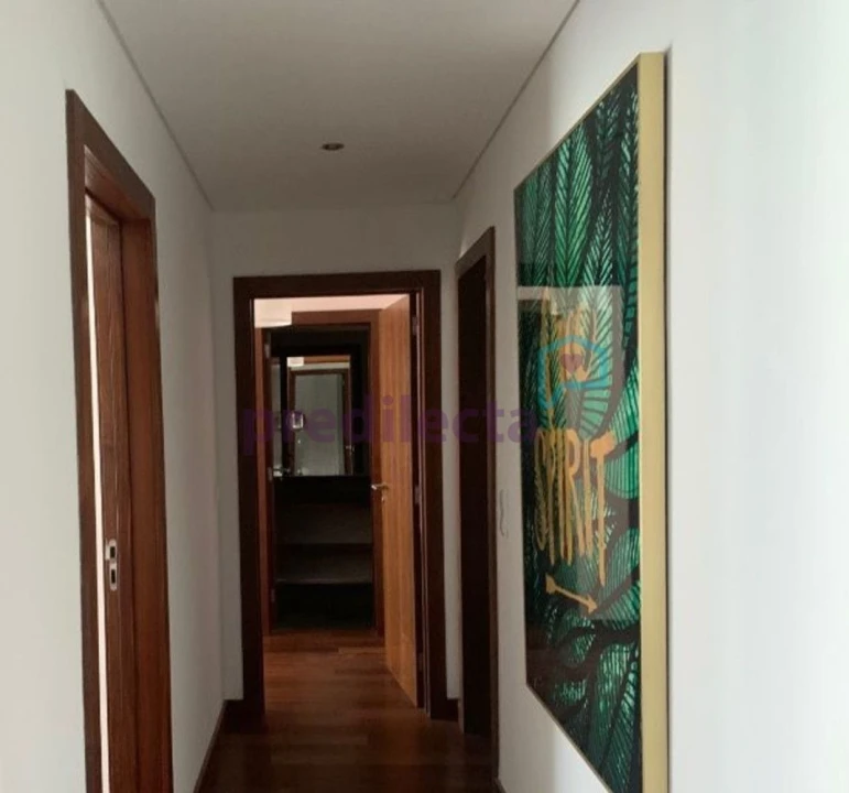 Apartamento T4 para Venda em Paranhos Foto 18