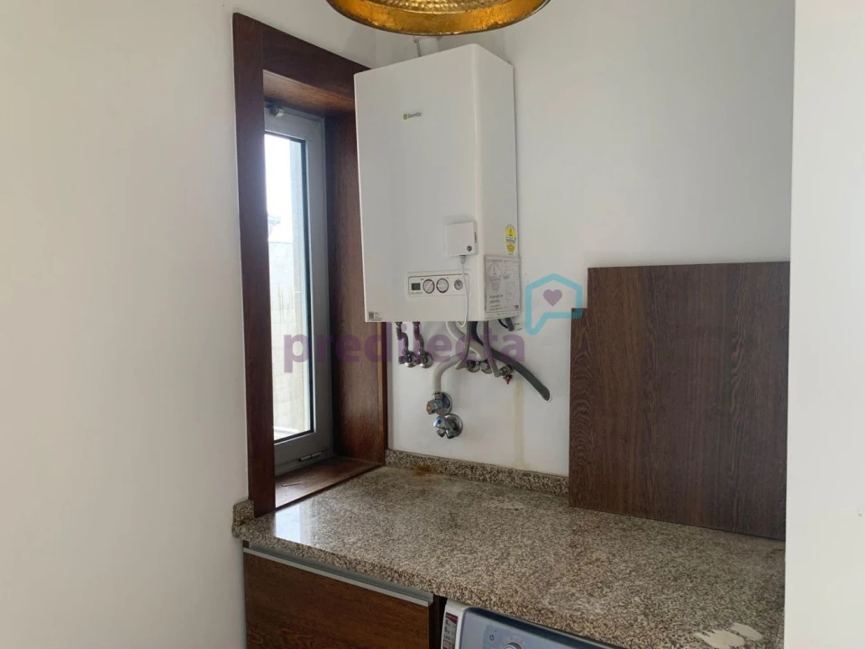 Apartamento T4 para Venda em Paranhos Foto 14