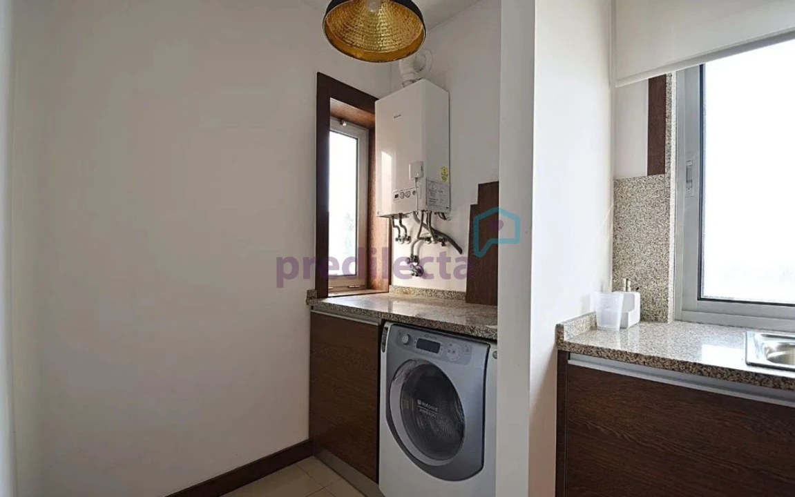 Apartamento T4 para Venda em Paranhos Foto 15