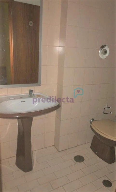 Loja para Venda em Campanhã