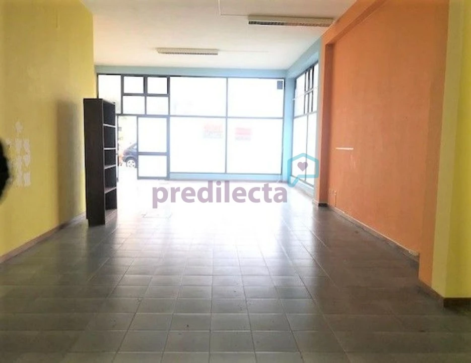 Loja para Venda em Campanhã Foto 1