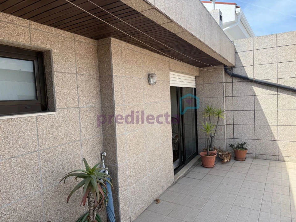 Apartamento T1 para Venda em Cedofeita, Santo Ildefonso, Sé, Miragaia, São Nicolau e Vitória Foto 17