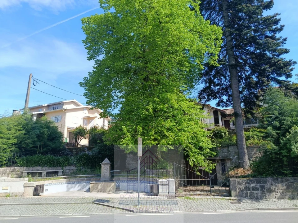 Moradia T10 para Venda em Oliveira do Hospital e São Paio de Gramaços Foto 2