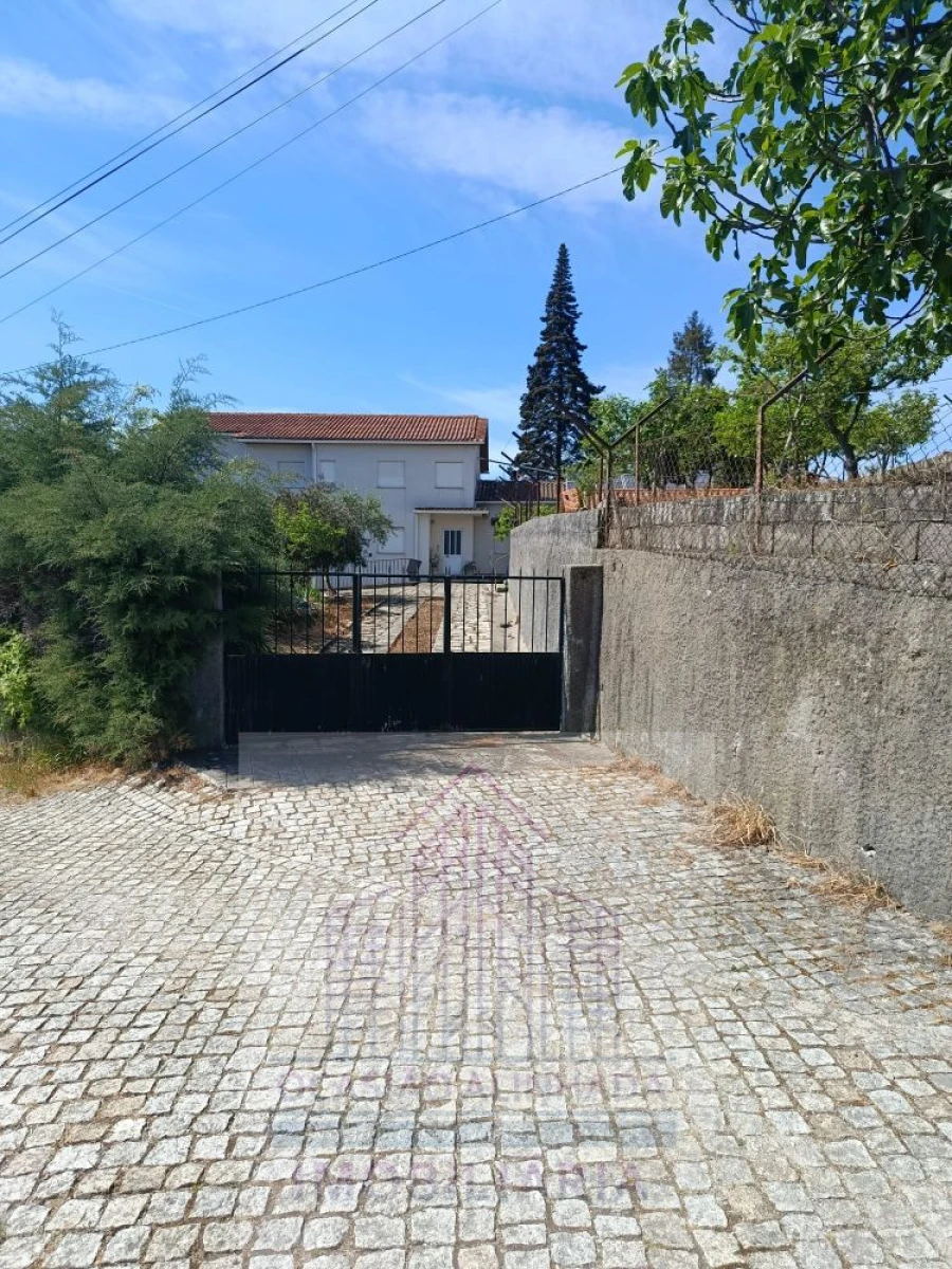 Moradia T10 para Venda em Oliveira do Hospital e São Paio de Gramaços Foto 59