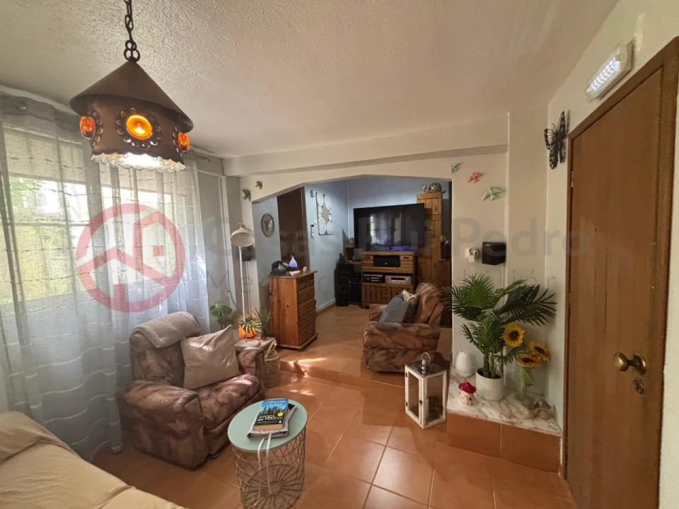 Moradia T3 para Venda em Laranjeiro e Feijó Foto 1