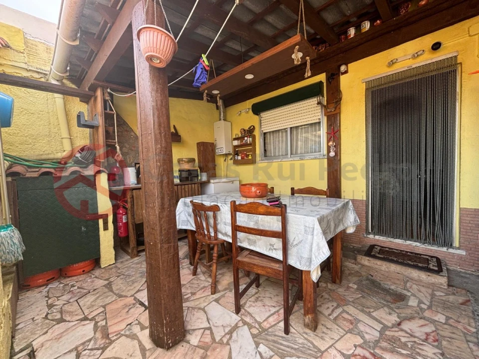 Moradia T3 para Venda em Laranjeiro e Feijó Foto 2