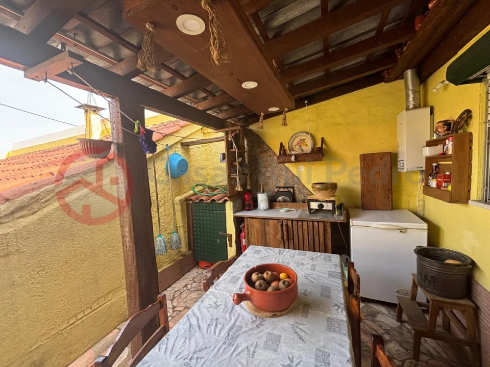 Moradia T3 para Venda em Laranjeiro e Feijó Foto 3