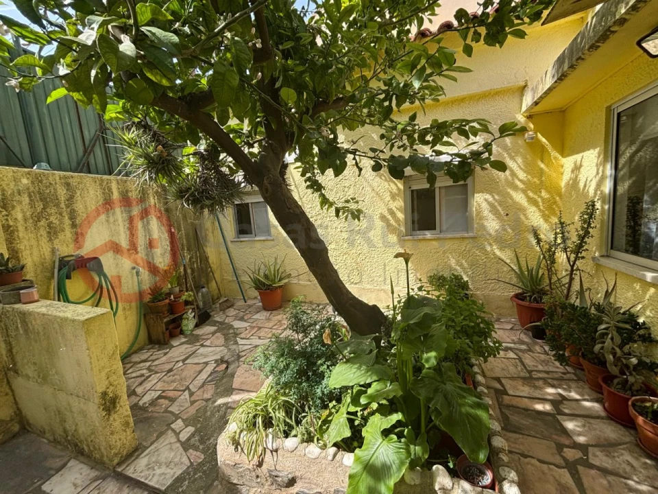 Moradia T3 para Venda em Laranjeiro e Feijó Foto 27