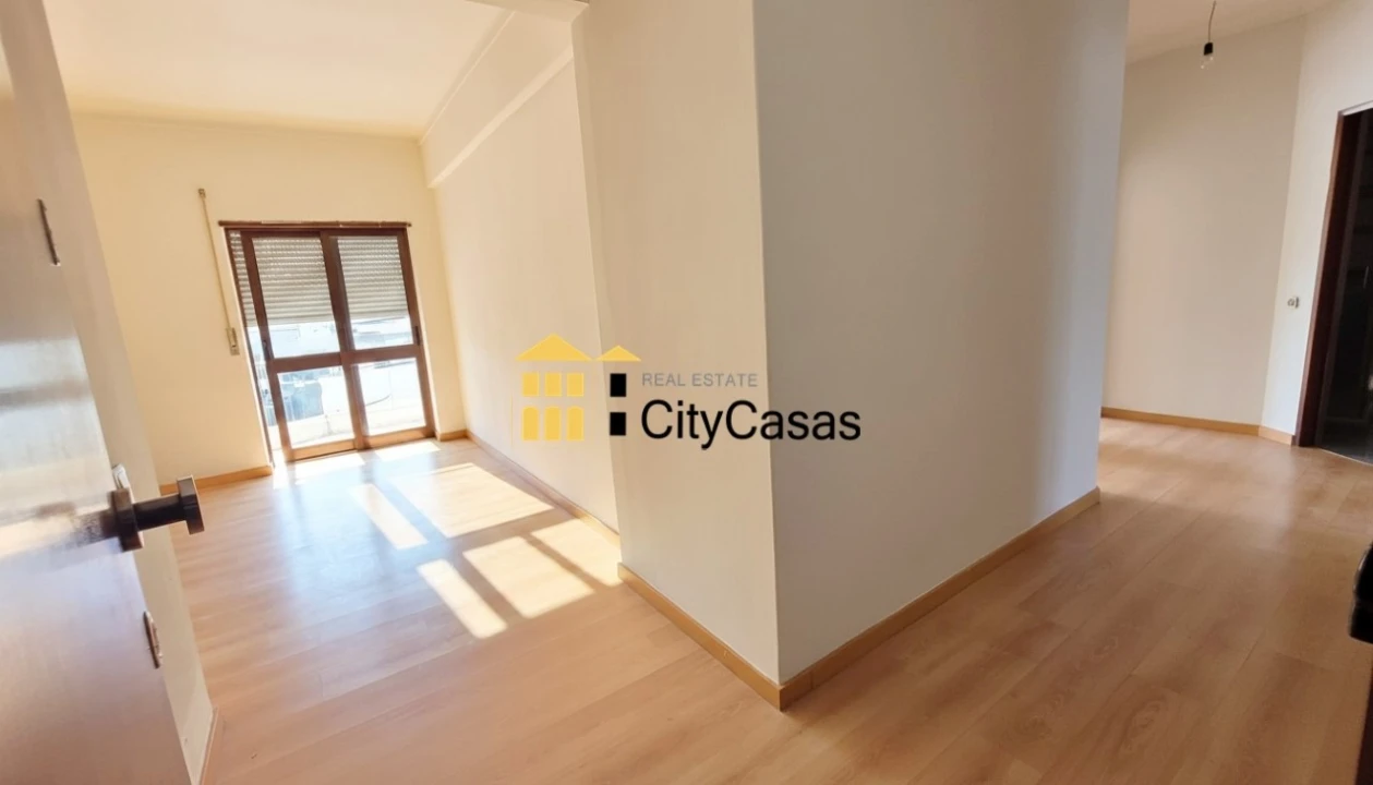 Apartamento T2 para Venda em Matosinhos e Leça da Palmeira Foto 4