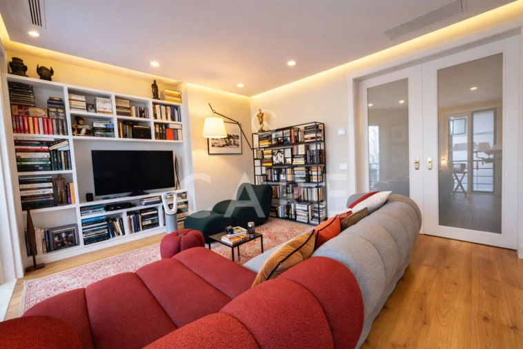 Apartamento T2 para Venda em Avenidas Novas Foto 6