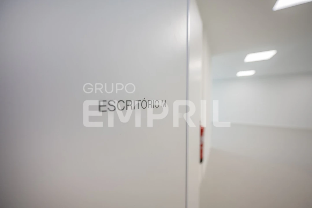 Escritório para Venda em Mafamude e Vilar do Paraíso Foto 6