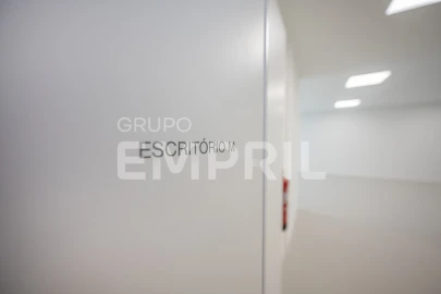 Escritório para Venda em Mafamude e Vilar do Paraíso