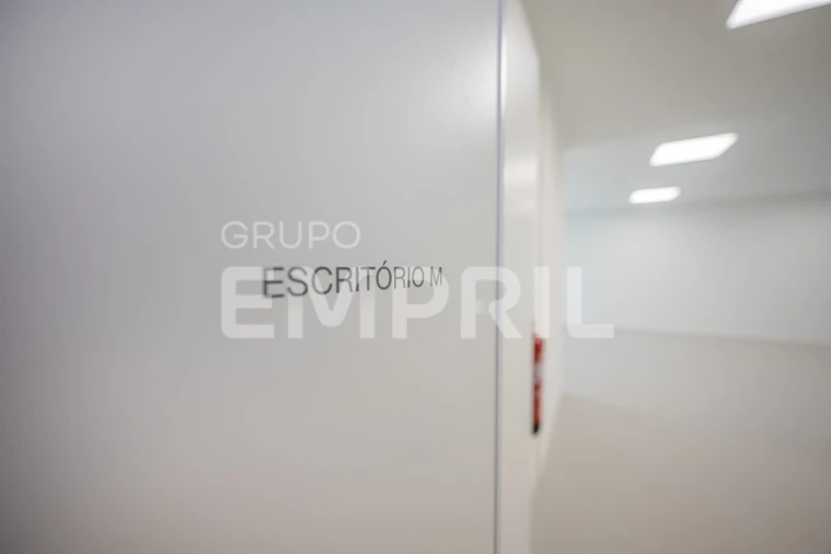 Escritório para Venda em Mafamude e Vilar do Paraíso Foto 6