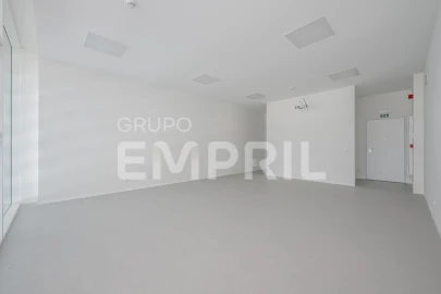 Escritório para Venda em Mafamude e Vilar do Paraíso