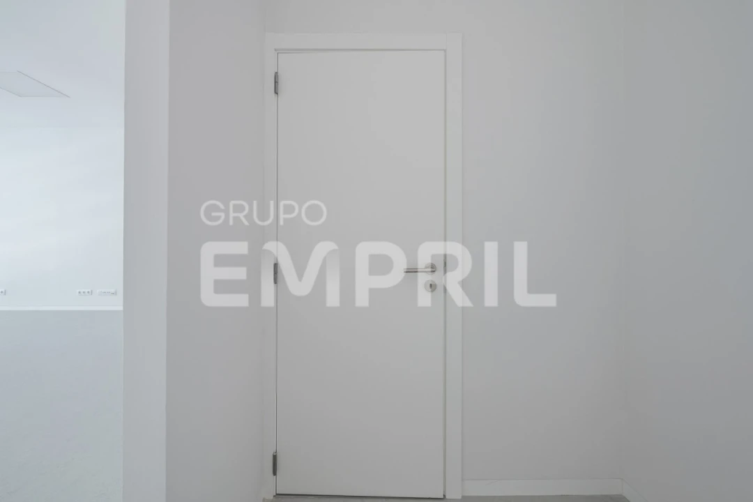 Escritório para Venda em Mafamude e Vilar do Paraíso Foto 8