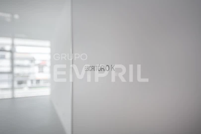 Escritório para Venda em Mafamude e Vilar do Paraíso