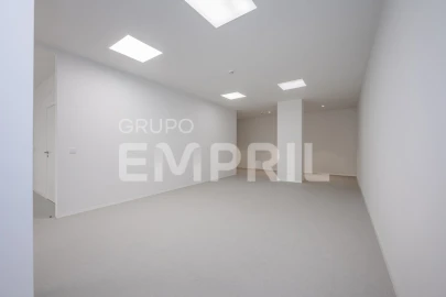 Escritório para Venda em Mafamude e Vilar do Paraíso