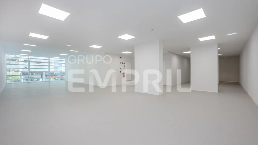 Escritório para Venda em Mafamude e Vilar do Paraíso