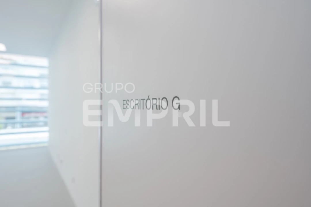 Escritório para Venda em Mafamude e Vilar do Paraíso Foto 5