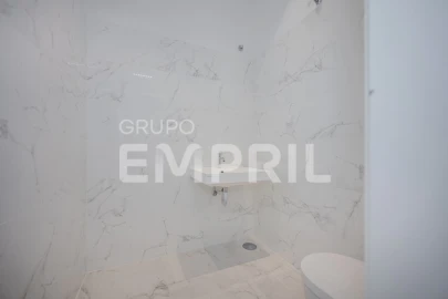 Escritório para Venda em Mafamude e Vilar do Paraíso