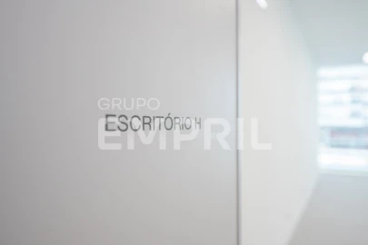 Escritório para Venda em Mafamude e Vilar do Paraíso