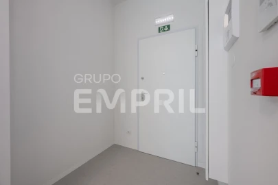 Escritório para Venda em Mafamude e Vilar do Paraíso