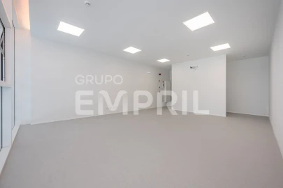 Escritório para Venda em Mafamude e Vilar do Paraíso