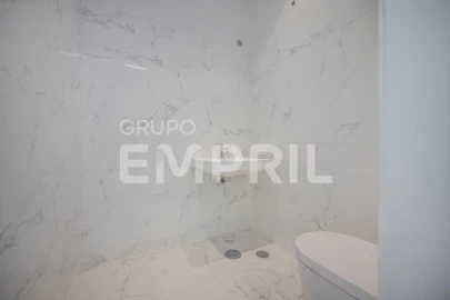 Escritório para Venda em Mafamude e Vilar do Paraíso