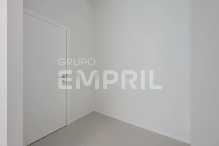 Escritório para Venda em Mafamude e Vilar do Paraíso Foto 9