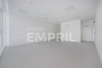 Escritório para Venda em Mafamude e Vilar do Paraíso