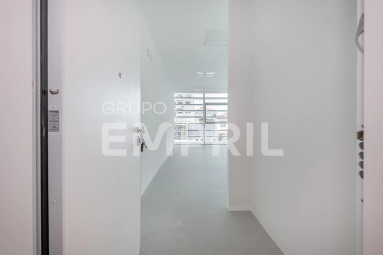 Escritório para Venda em Mafamude e Vilar do Paraíso Foto 5
