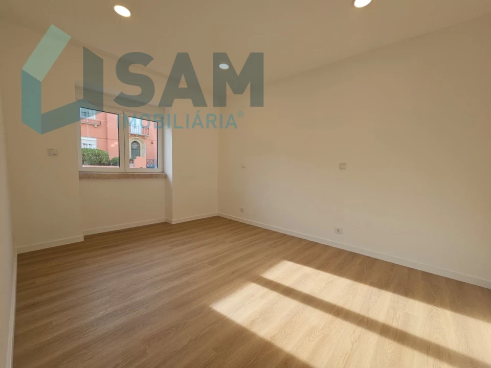 Apartamento T2 para Venda em Mina de Água Foto 8