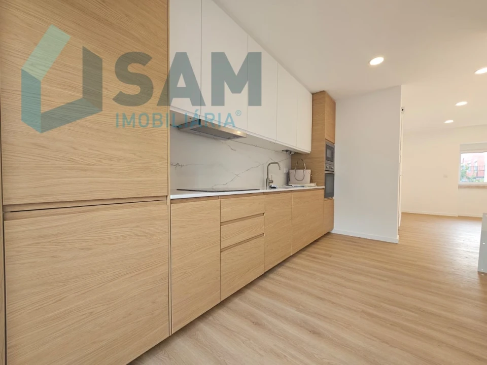 Apartamento T2 para Venda em Mina de Água Foto 2