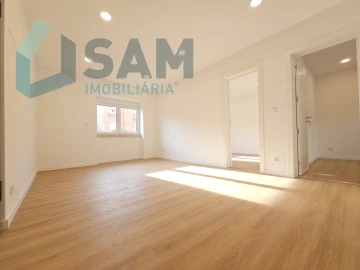 Apartamento T2 para Venda em Mina de Água