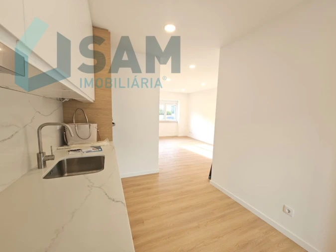 Apartamento T2 para Venda em Mina de Água Foto 3