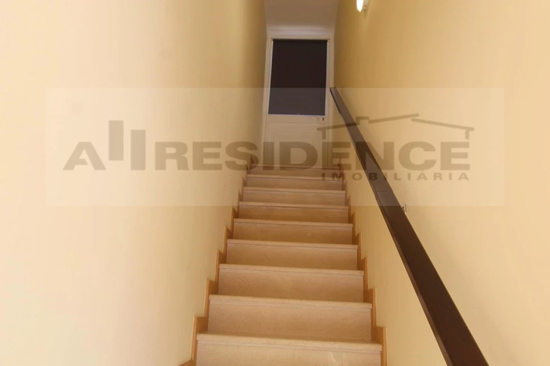 Moradia T2 para Venda em Albufeira e Olhos de Água Foto 26