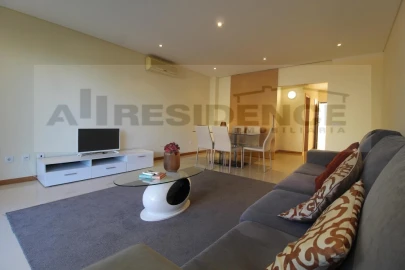 Moradia T2 para Venda em Albufeira e Olhos de Água