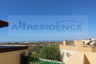 Moradia T2 para Venda em Albufeira e Olhos de Água
