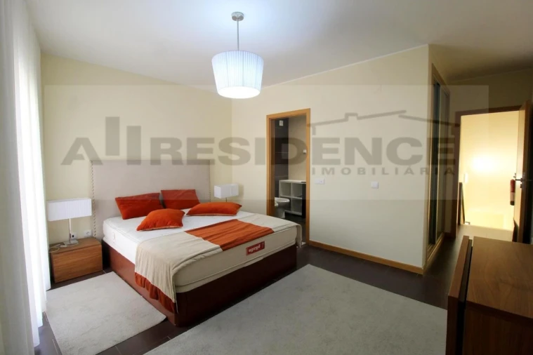 Moradia T2 para Venda em Albufeira e Olhos de Água Foto 14