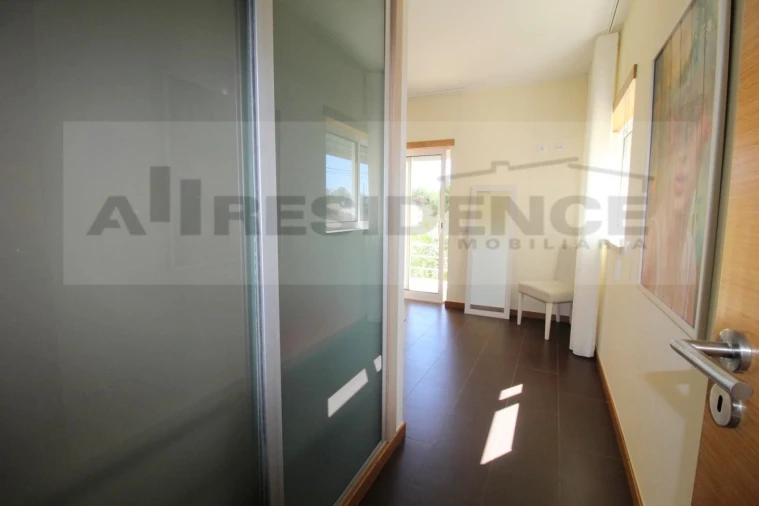Moradia T3 para Venda em Albufeira e Olhos de Água Foto 14