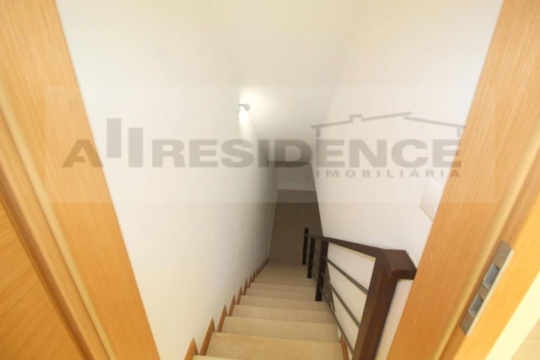 Moradia T3 para Venda em Albufeira e Olhos de Água Foto 33