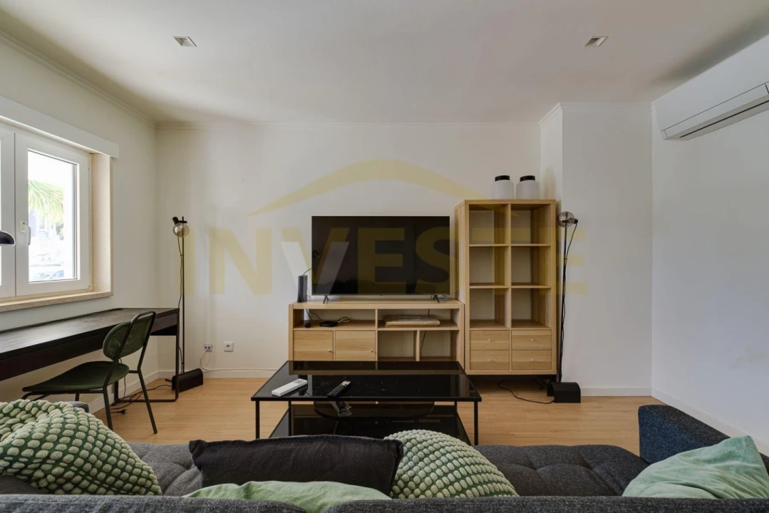 Apartamento T1 para Venda em Cascais e Estoril Foto 3