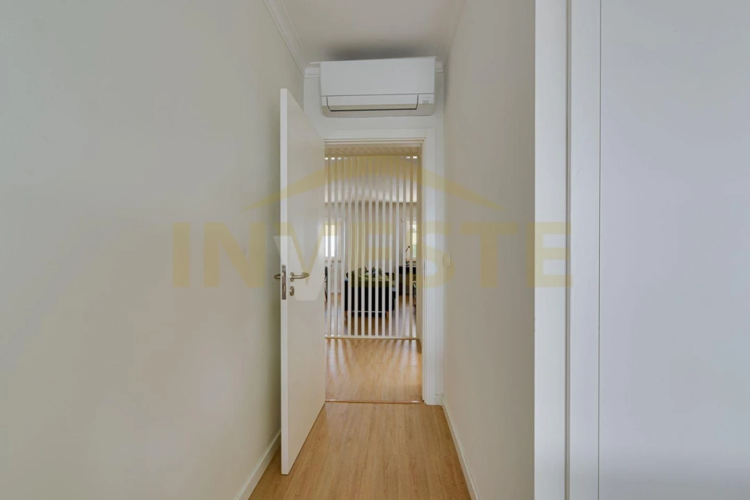 Apartamento T1 para Venda em Cascais e Estoril Foto 19