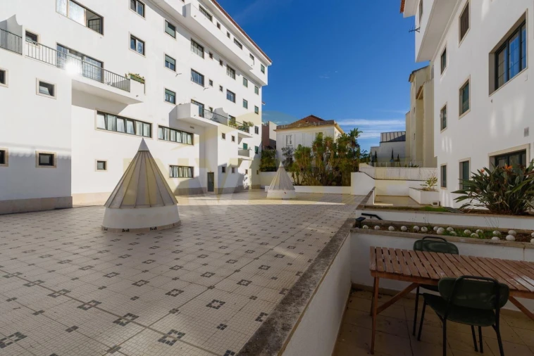 Apartamento T1 para Venda em Cascais e Estoril Foto 24