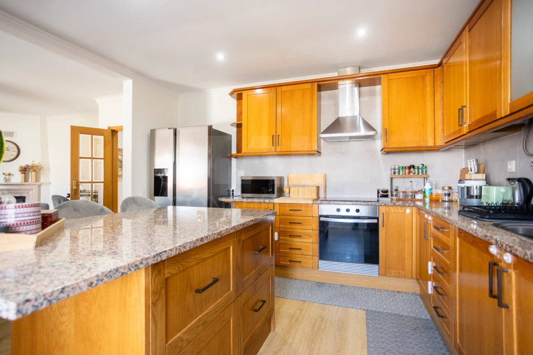 Apartamento T3 para Venda em Samora Correia Foto 4