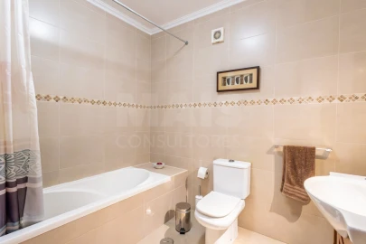 Apartamento T2 para Venda em Caldas da Rainha - Santo Onofre e Serra do Bouro