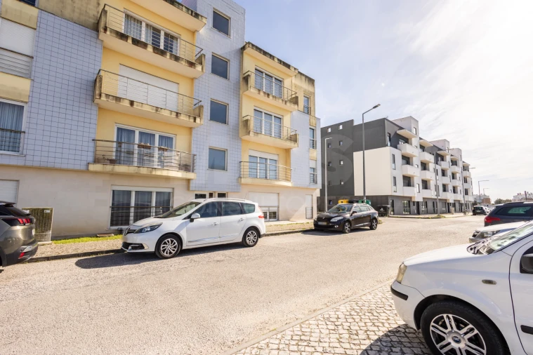 Apartamento T2 para Venda em Caldas da Rainha - Santo Onofre e Serra do Bouro